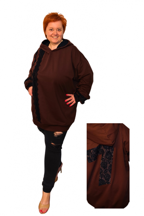 Hnedá mikina s krajkovými detailmi a šťastnou "7"